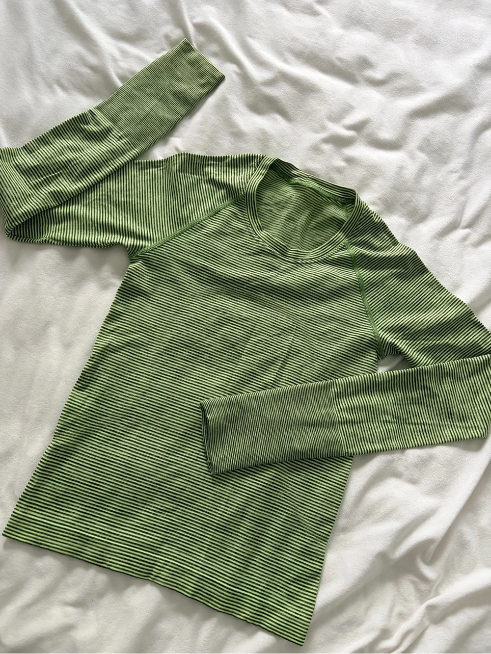 Lululemon swiftly long sleeve top